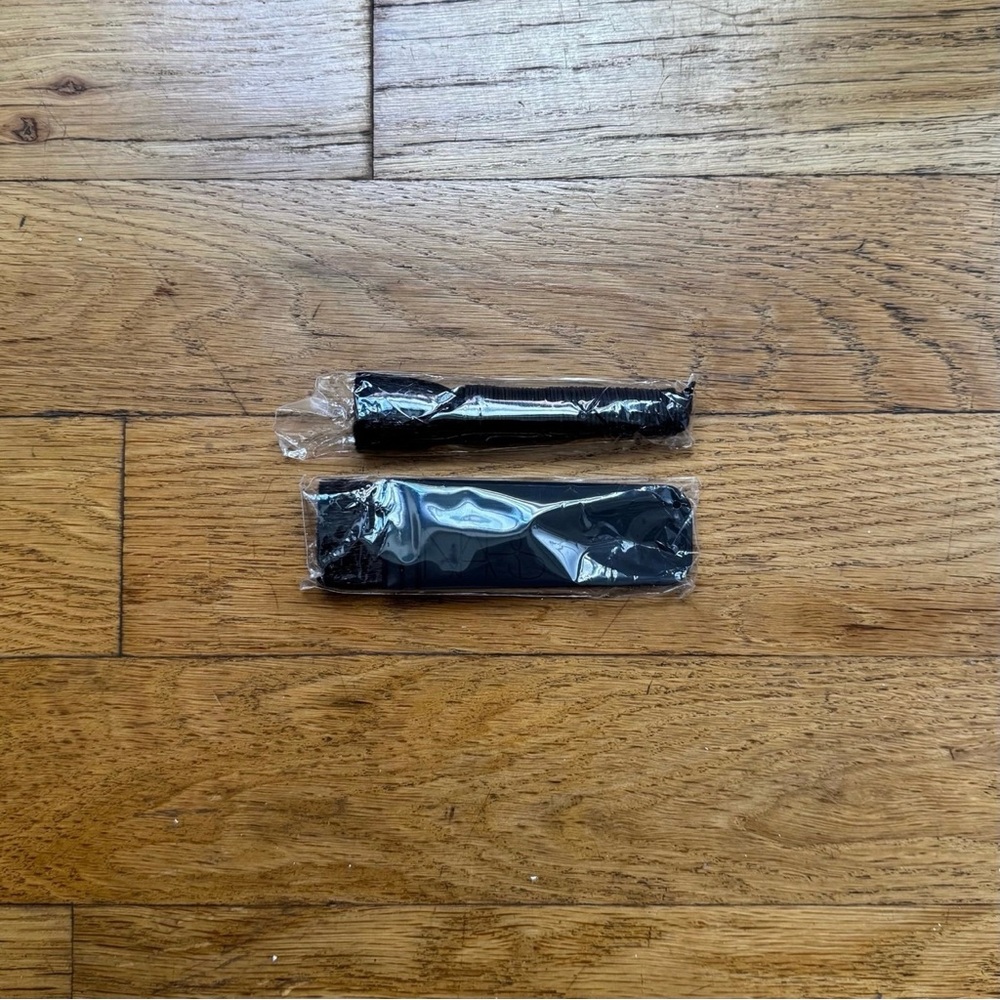 NWT NARS Cosmetics makeup brush bundle - Picture 12 of 16